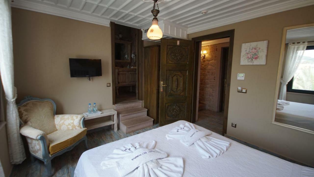 Fikretbey Konagi Hotel Ayvalik Exterior photo